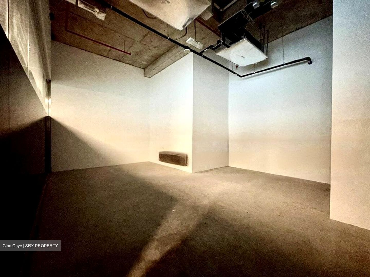 Vision Exchange (D22), Retail #506809361